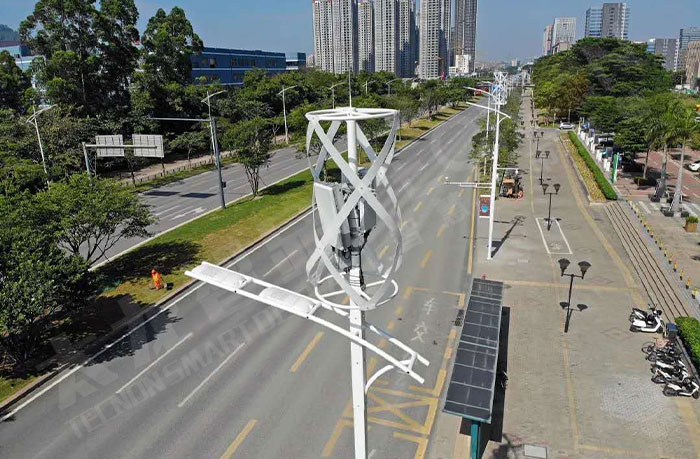 led pole screen